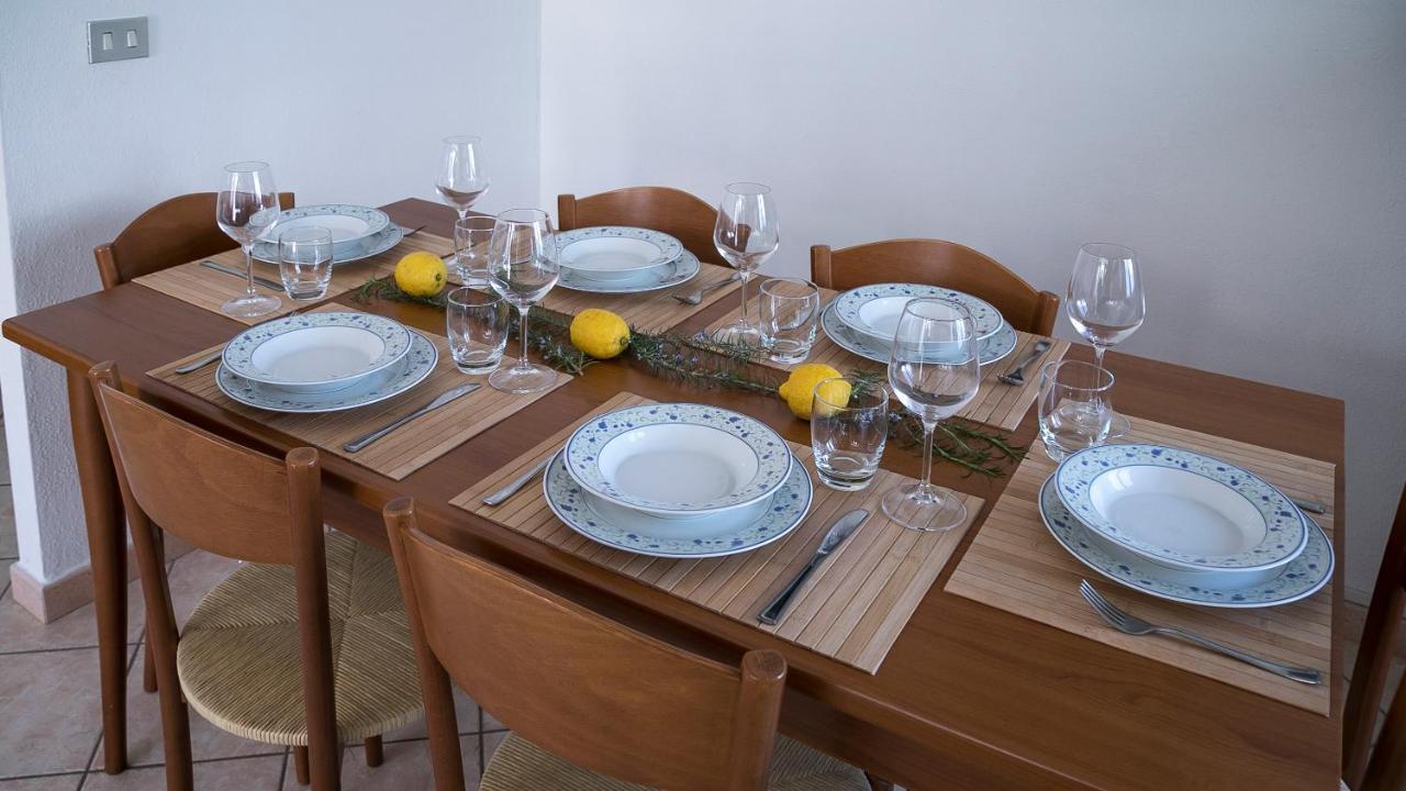 Oasi In Centro - Cala Gonone Appartement Buitenkant foto