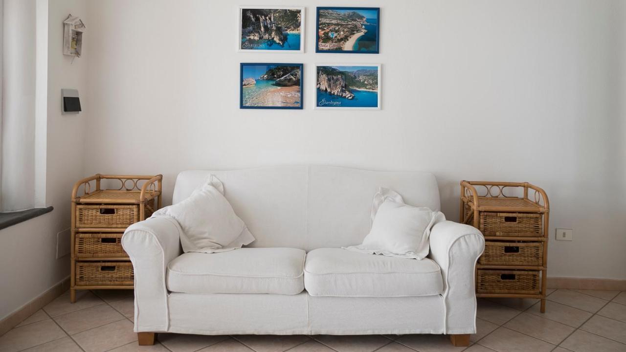 Oasi In Centro - Cala Gonone Appartement Buitenkant foto