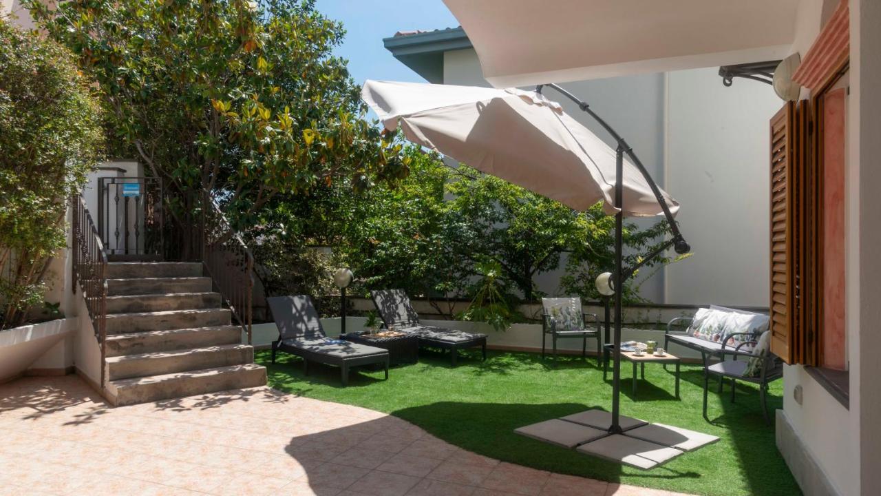 Oasi In Centro - Cala Gonone Appartement Buitenkant foto
