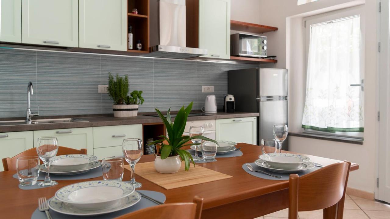 Oasi In Centro - Cala Gonone Appartement Buitenkant foto